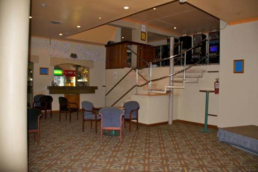Hideaway Hotel Πορτ Μόρεσμπι Εξωτερικό φωτογραφία