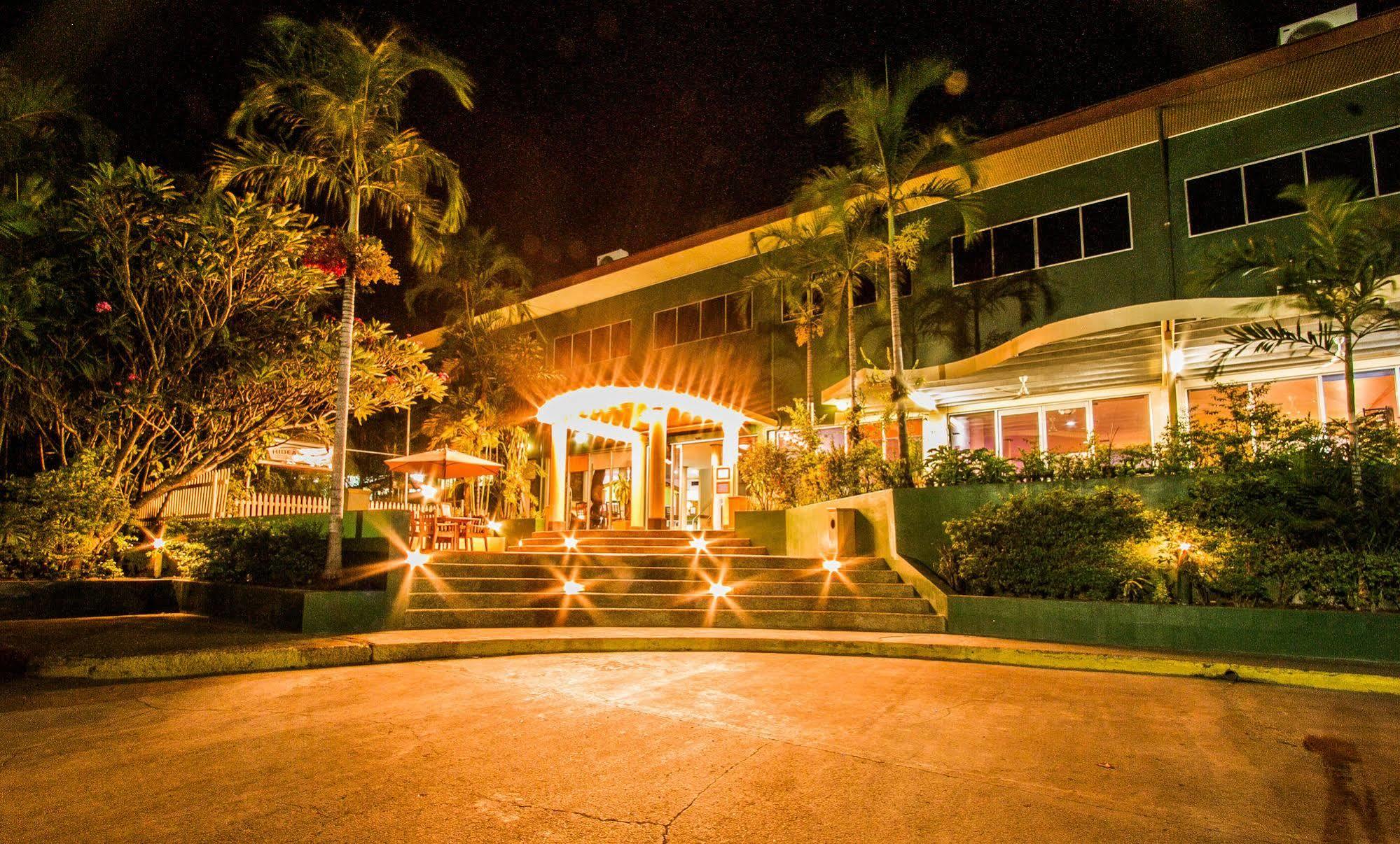 Hideaway Hotel Πορτ Μόρεσμπι Εξωτερικό φωτογραφία